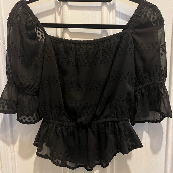 Black top - Picture 3 of 3